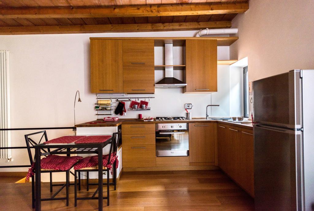 Apartment Polveriera Colosseum Rome Exterior photo