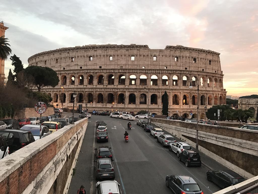 Apartment Polveriera Colosseum Rome Exterior photo